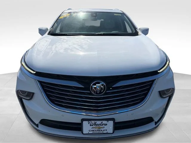 Used 2023 Summit White Buick Essence image 10