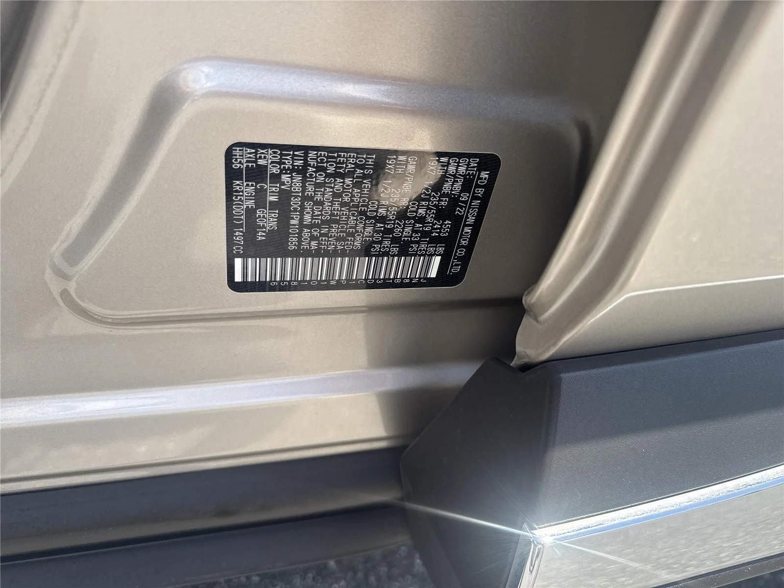 Used 2023 Beige Nissan PLATINUM image 39