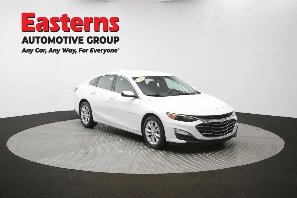Used 2025 White Chevrolet LT image 50