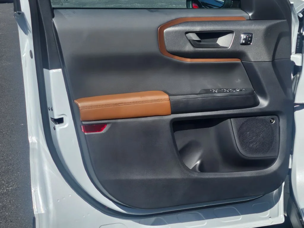 New 2026 White Ford Outer Banks image 34