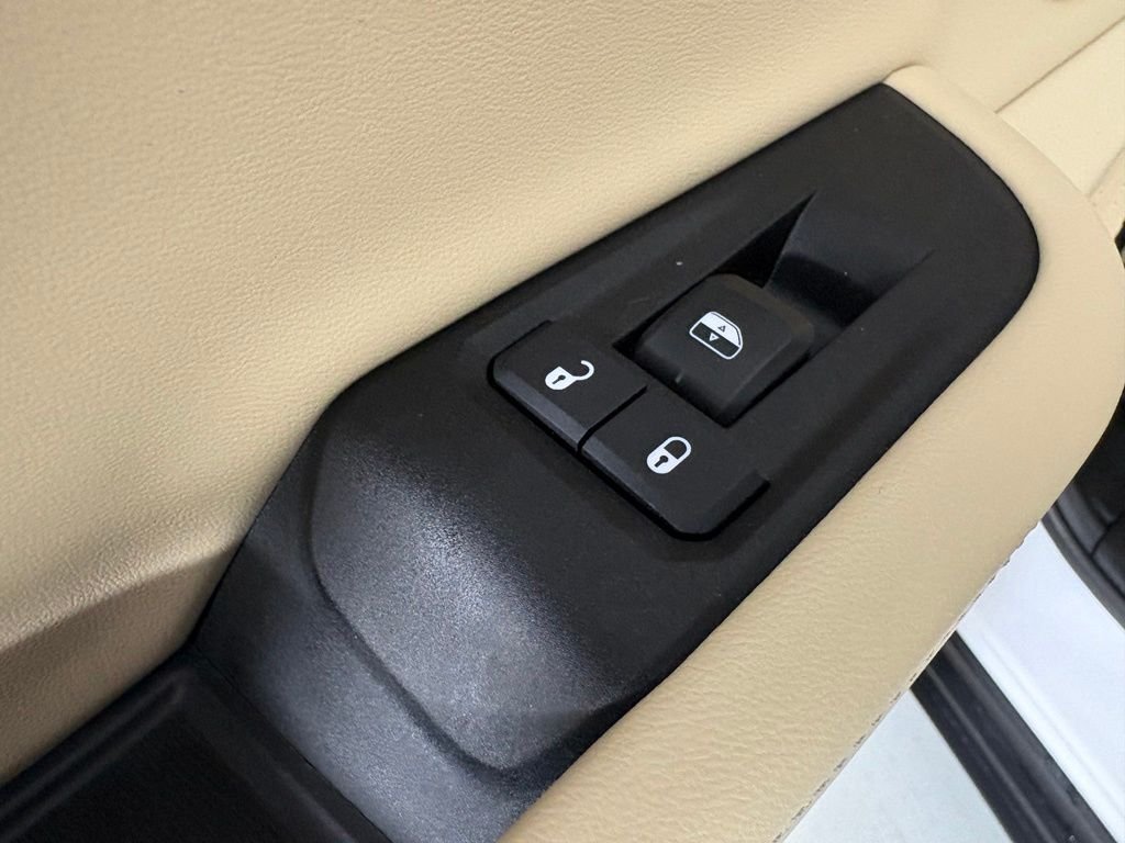 New 2026 Bright White Clearcoat Jeep Limited image 47