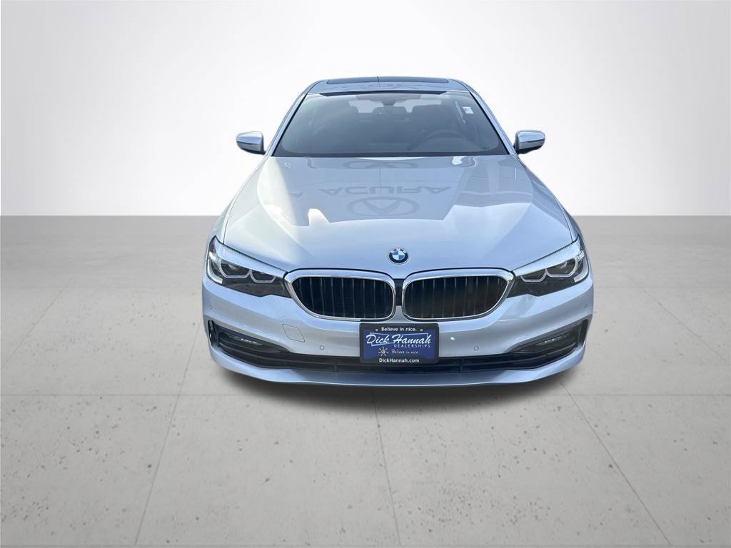 Used 2018 Glacier Silver Metallic BMW 530i xDrive image 3