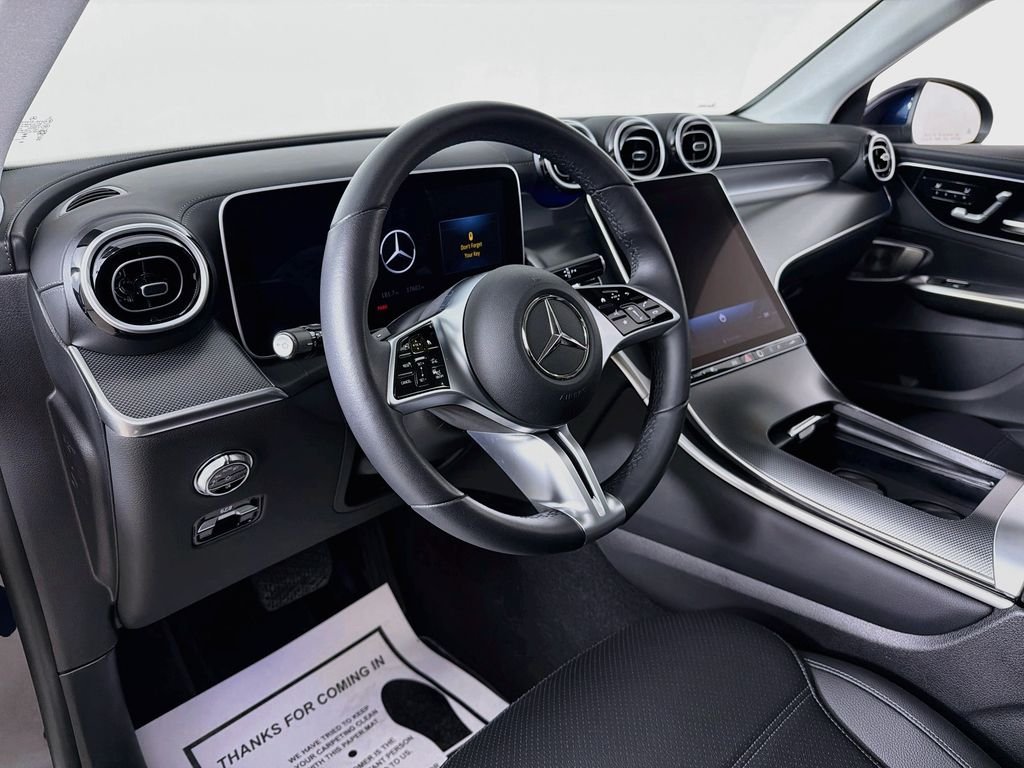 Used 2024 Nautical Blue Metallic Mercedes-Benz 300 image 9
