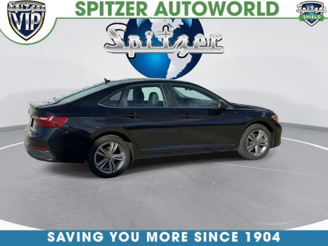 Certified Used 2024  Volkswagen 1.5T SE image 15