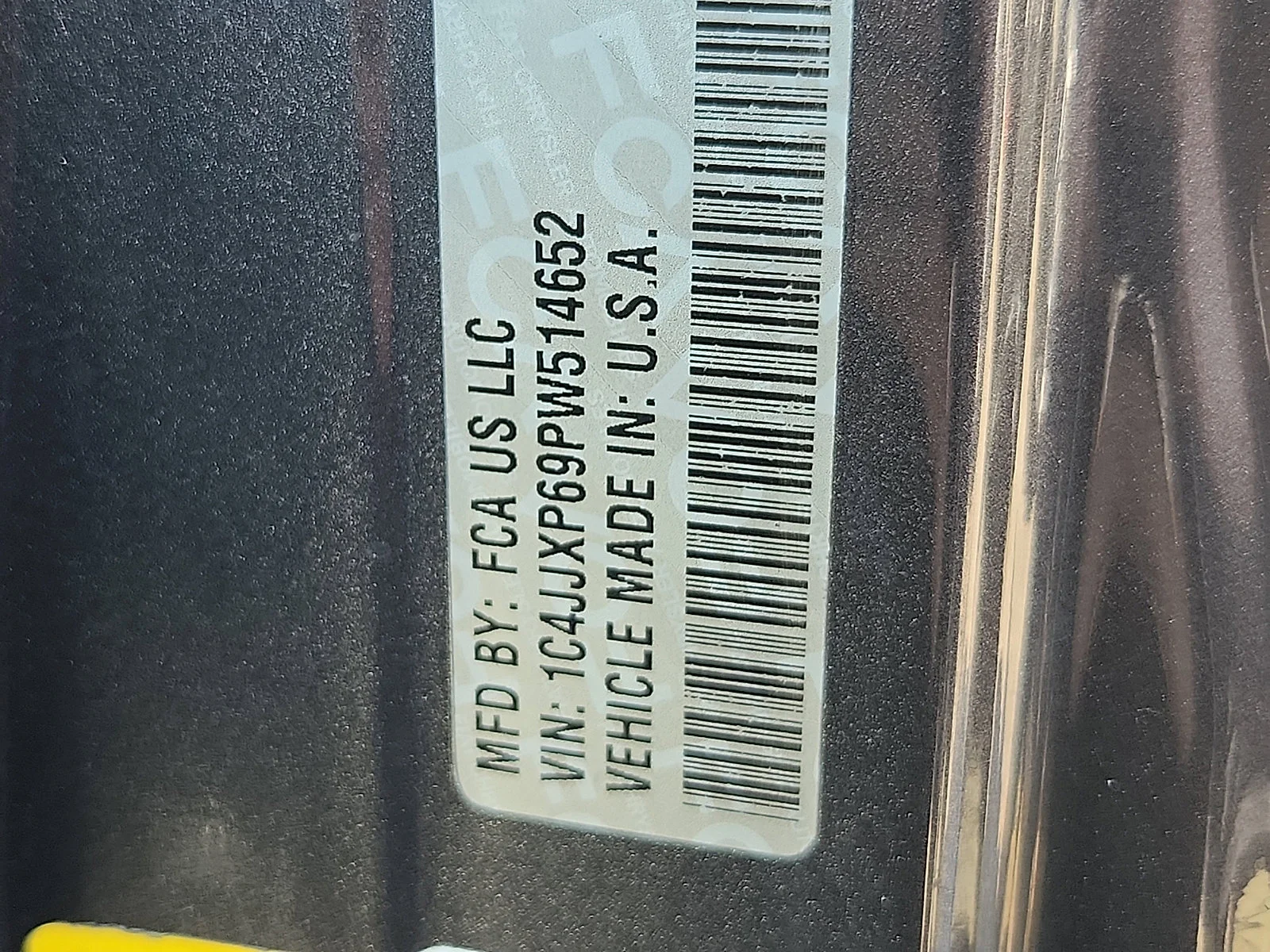 Used 2023 Gray Jeep Sahara 4xe image 27