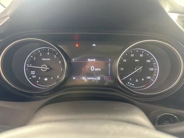 Used 2023 Cinnabar Metallic Buick Essence image 10