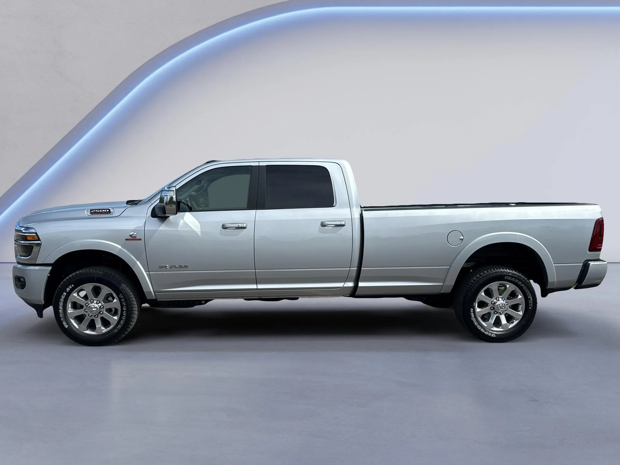 New 2027 Silver-Zynith Exterior Paint RAM Laramie image 2