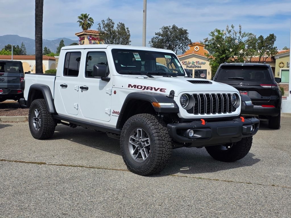 2026 Jeep Gladiator Mojave Auto's photo