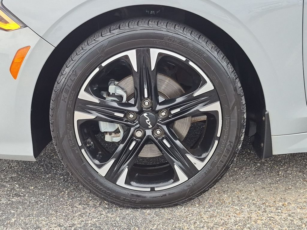 Used 2023 Gray Kia GT-Line image 11