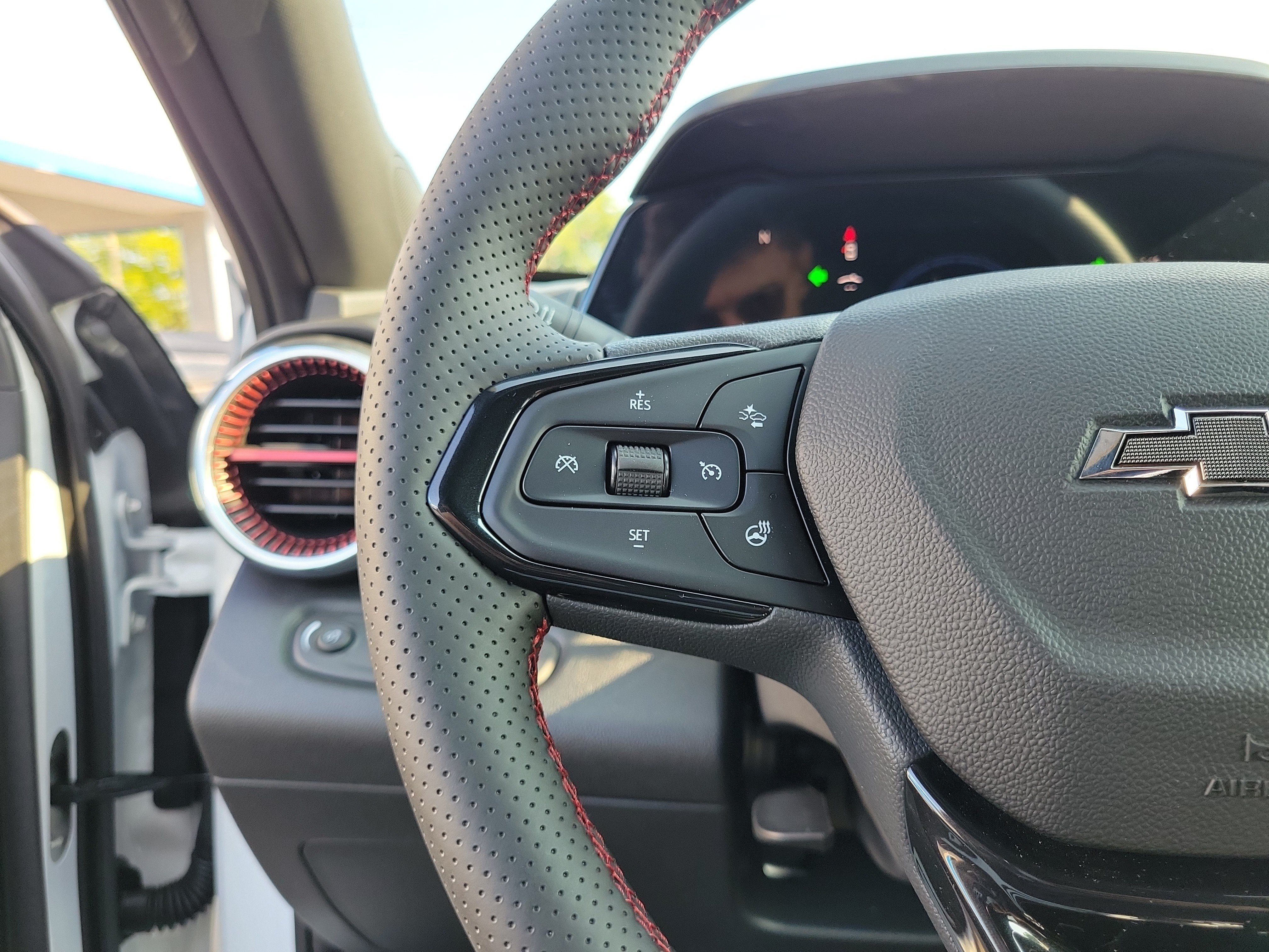 2026 Chevrolet Trax RS - Photo 23