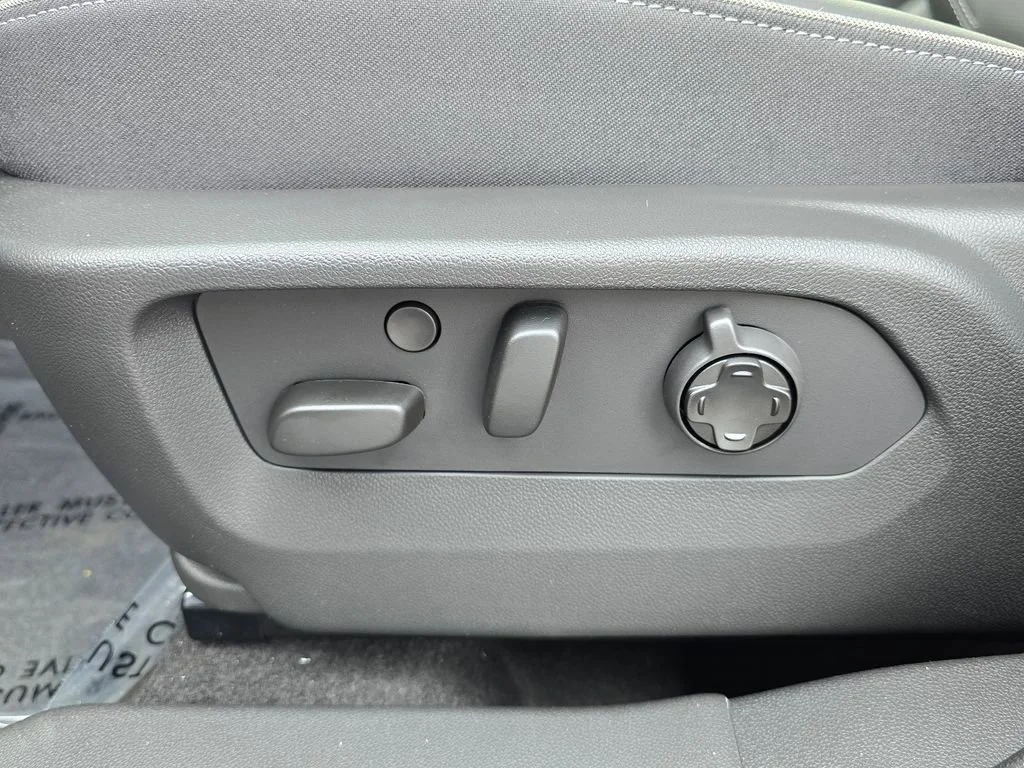 2026 Buick Envision Avenir - Photo 16