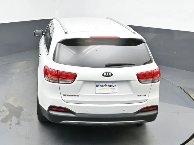 Used 2016 Snow White Pearl Kia EX image 41