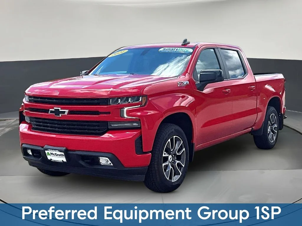 Used 2021 Red Chevrolet RST image 3