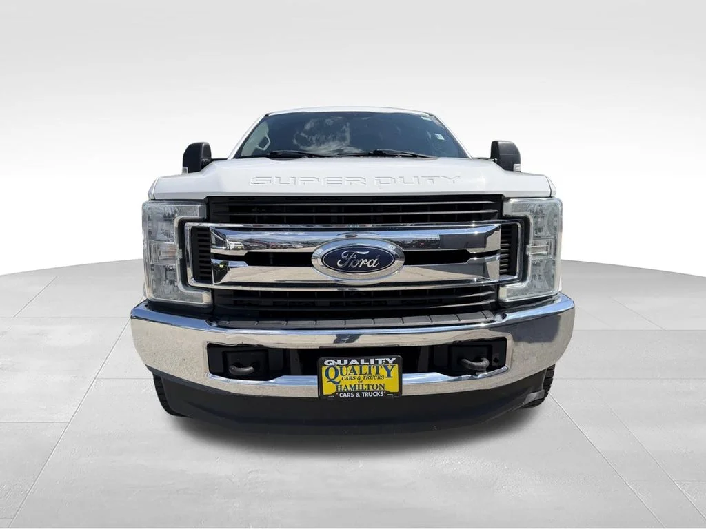 Used 2017 White Ford XLT image 8