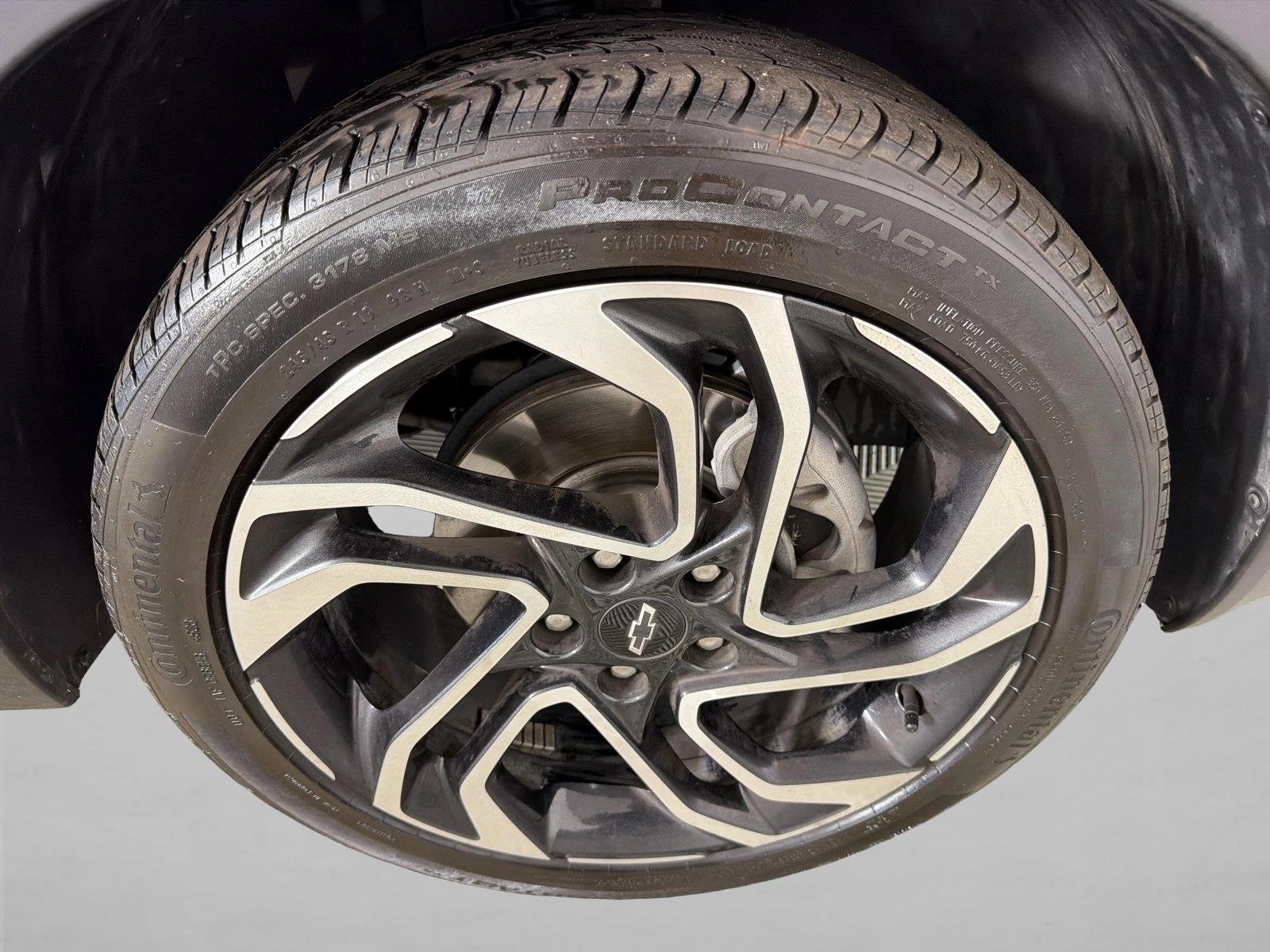 Used 2024 Sterling Gray Metallic Chevrolet RS image 13