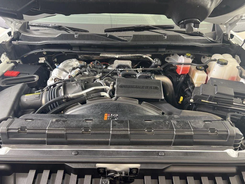 Used 2025 Summit White Chevrolet ZR2 image 27