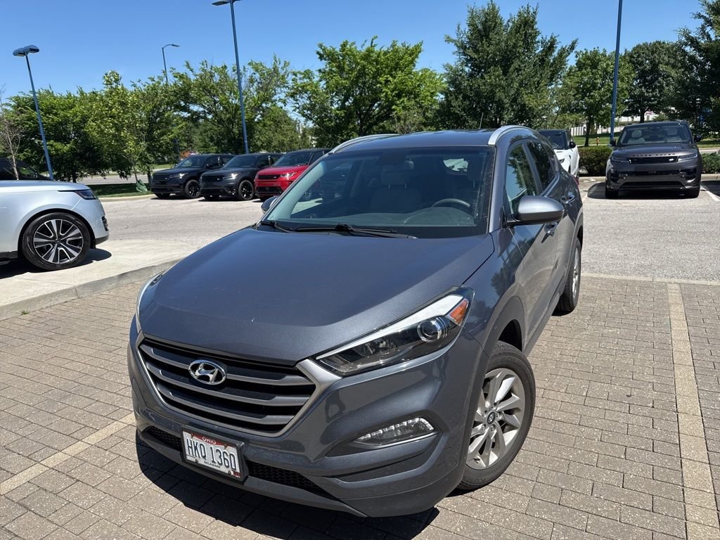 Used 2017 Coliseum Gray Hyundai SE image 1