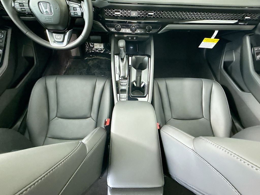 2026 Honda Accord Hybrid Touring - Photo 17
