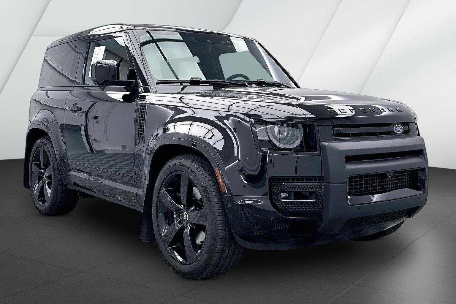 2024 Land Rover Defender 90 V8 P525's photo