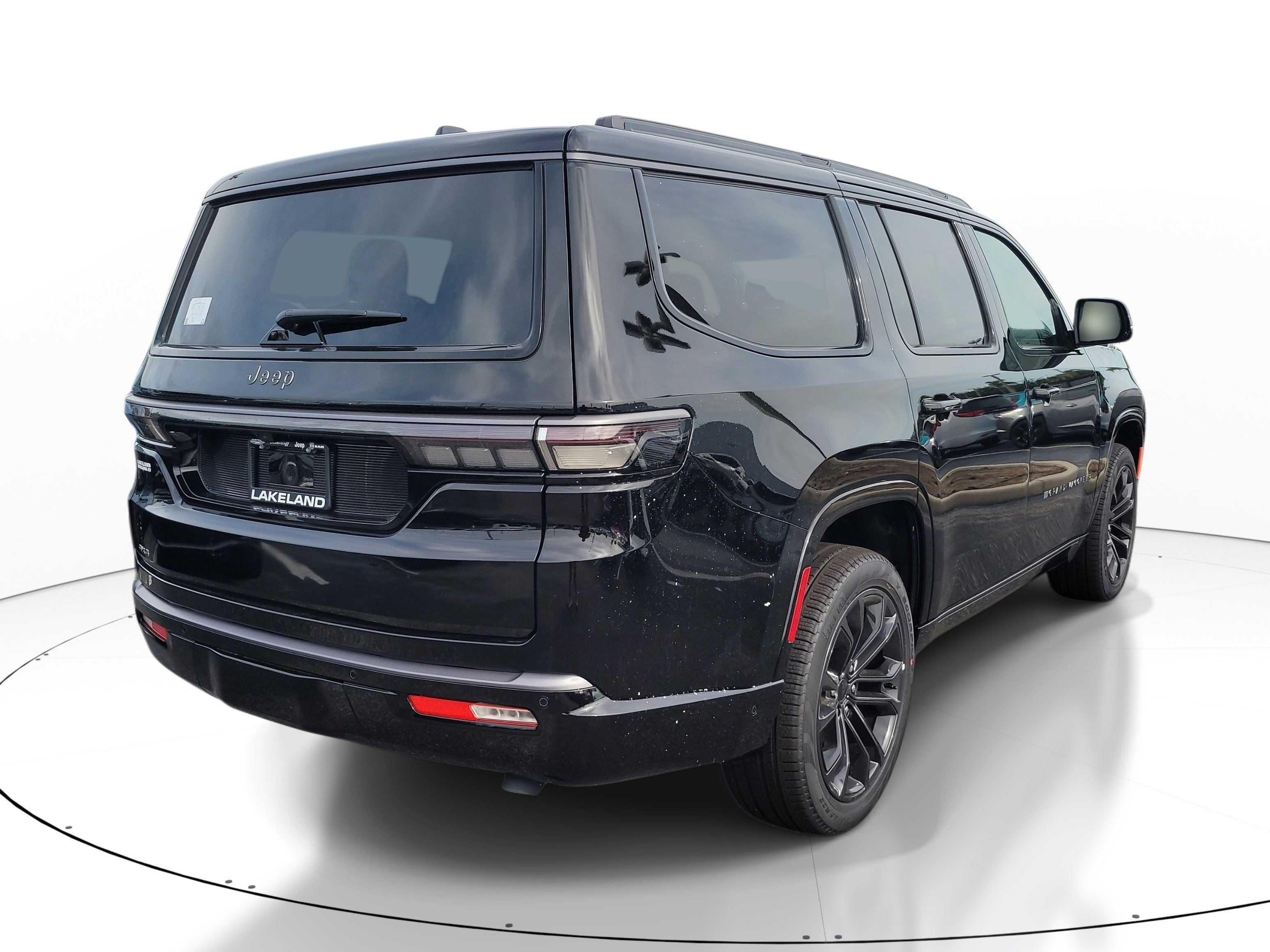 New 2026 High Gloss Black Exterior Paint Jeep Summit Obsidian image 6