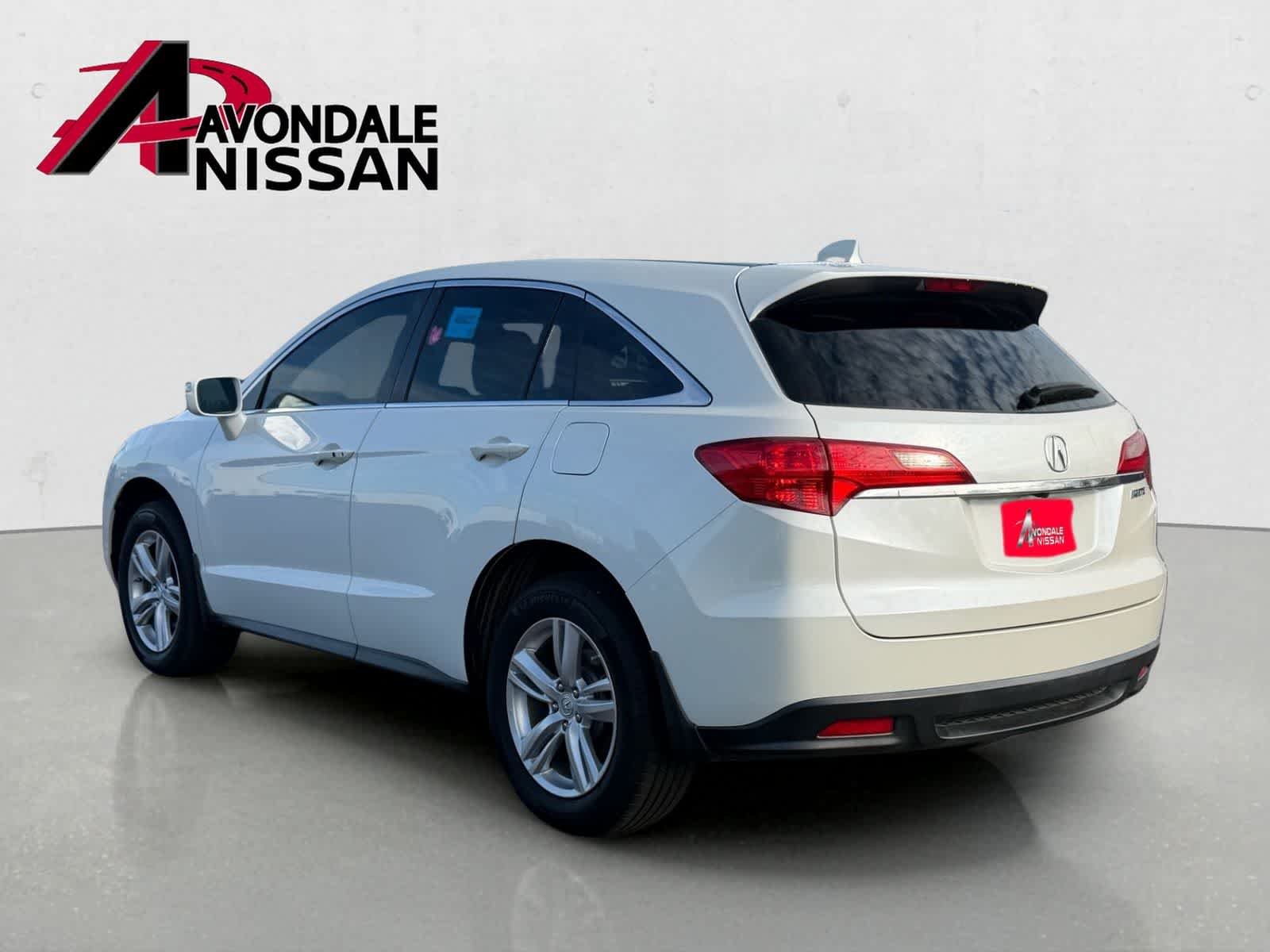 Used 2013 White Acura Tech Pkg image 3