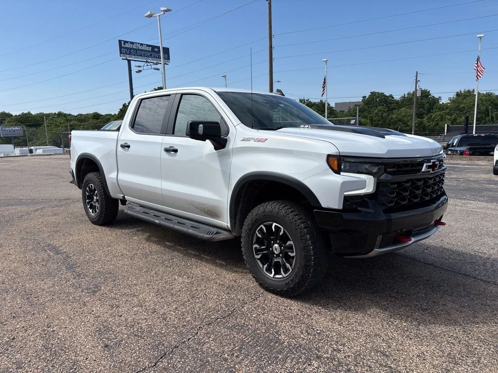 2022 Chevrolet Silverado 1500 ZR2 4X4 Crew Cab Short Box's photo