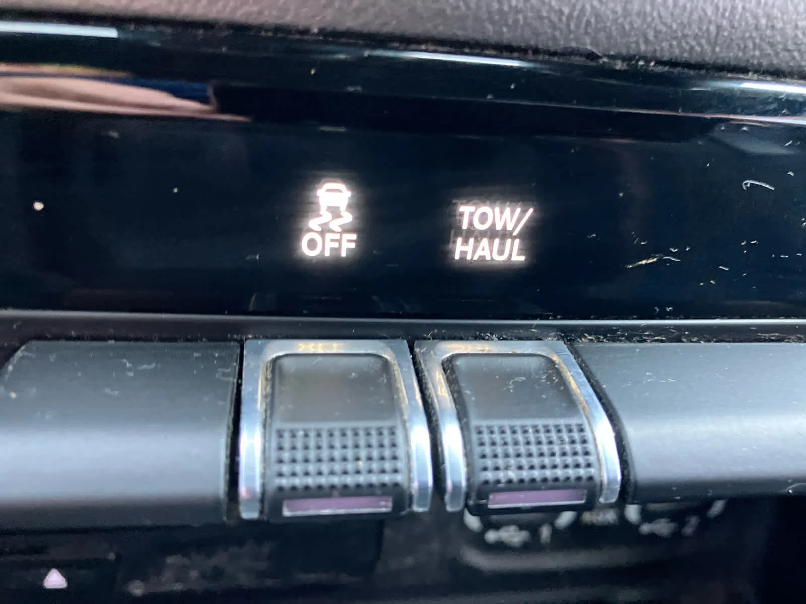 Used 2019 Diamond Black Crystal Pearlcoat Ram Rebel image 25
