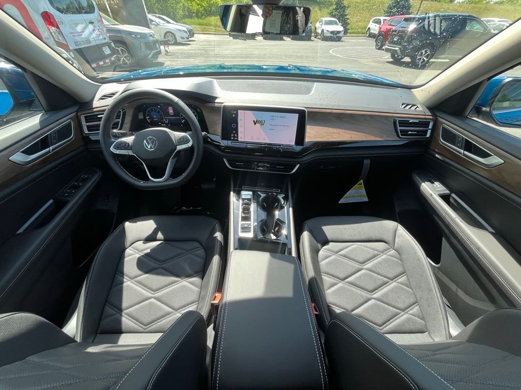 New 2026 Blue Volkswagen 2.0T SE w/Technology image 13
