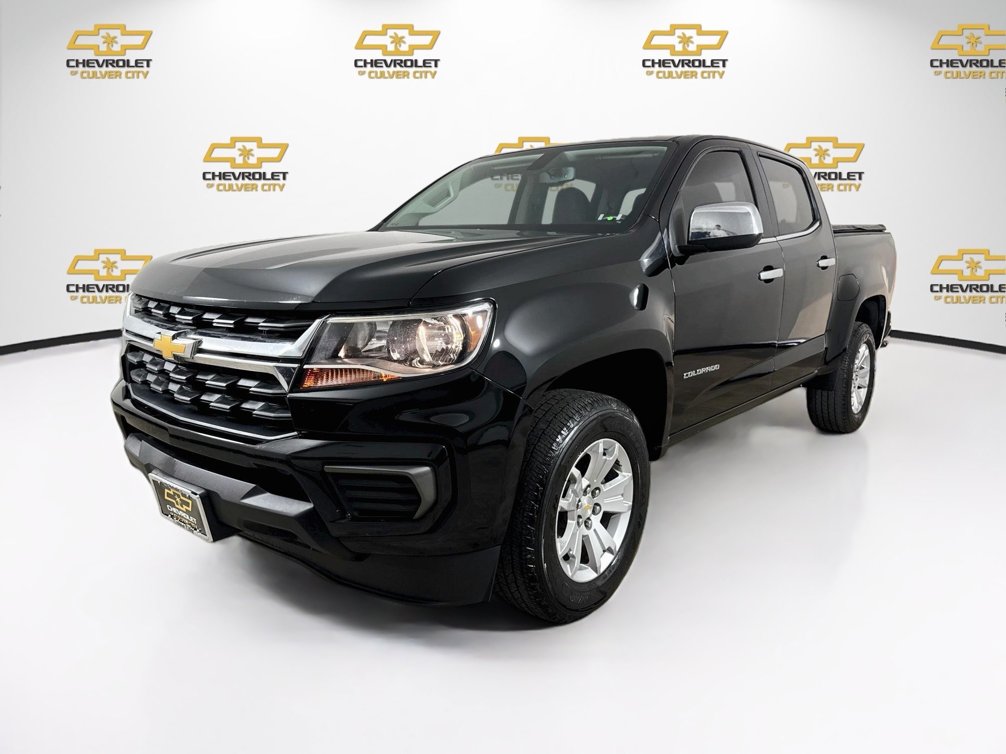 Used 2021 BLACK Chevrolet 2WD LT image 3