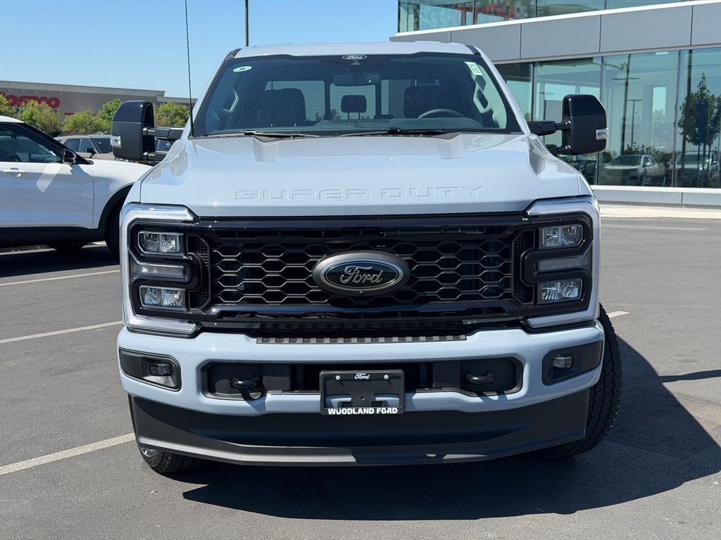 New 2026 Glacier Gray Metallic Tri-Coat Ford F-250® Lariat® image 3