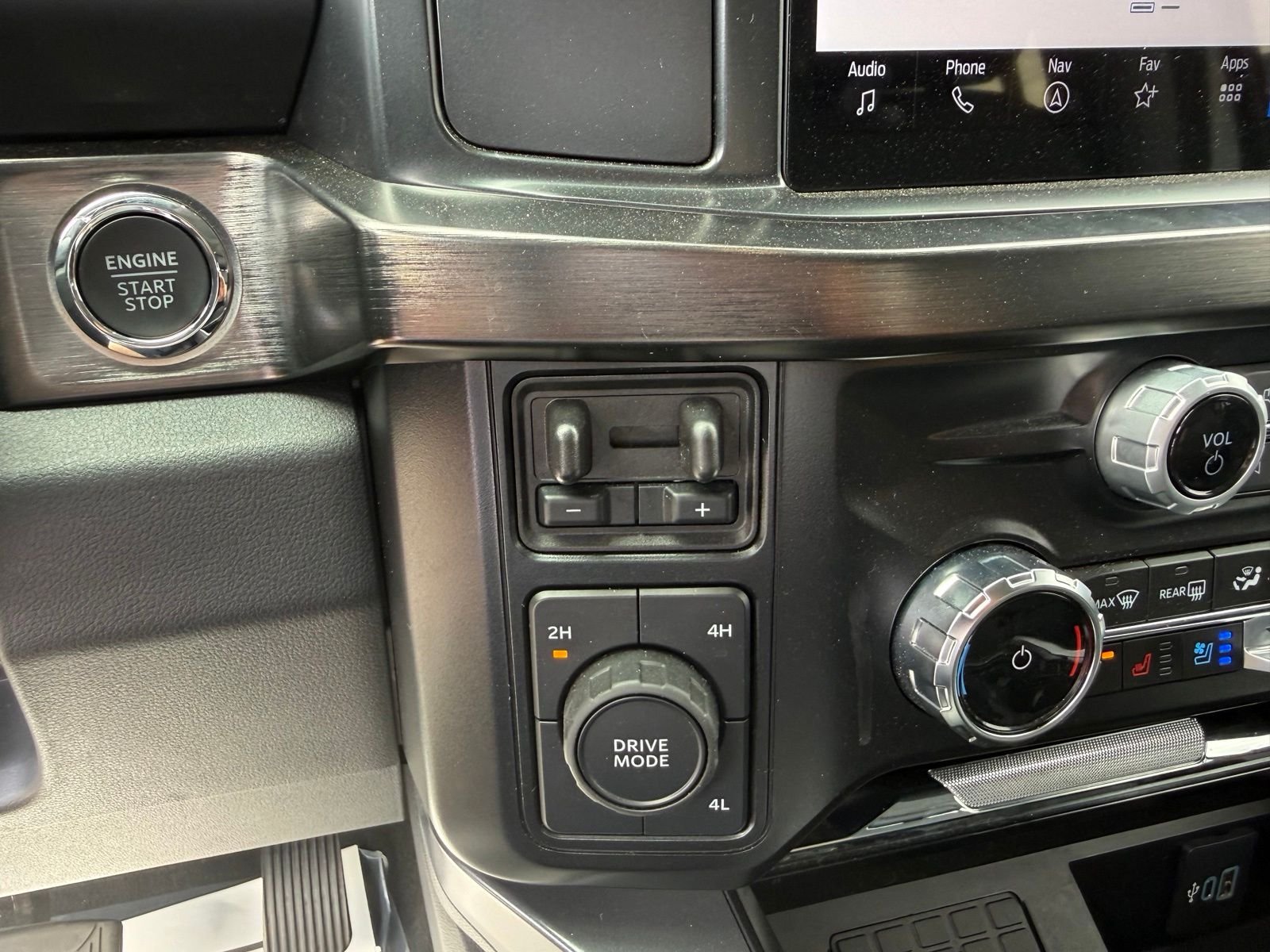 2024 Ford F-250 Super Duty Lariat - Photo 31