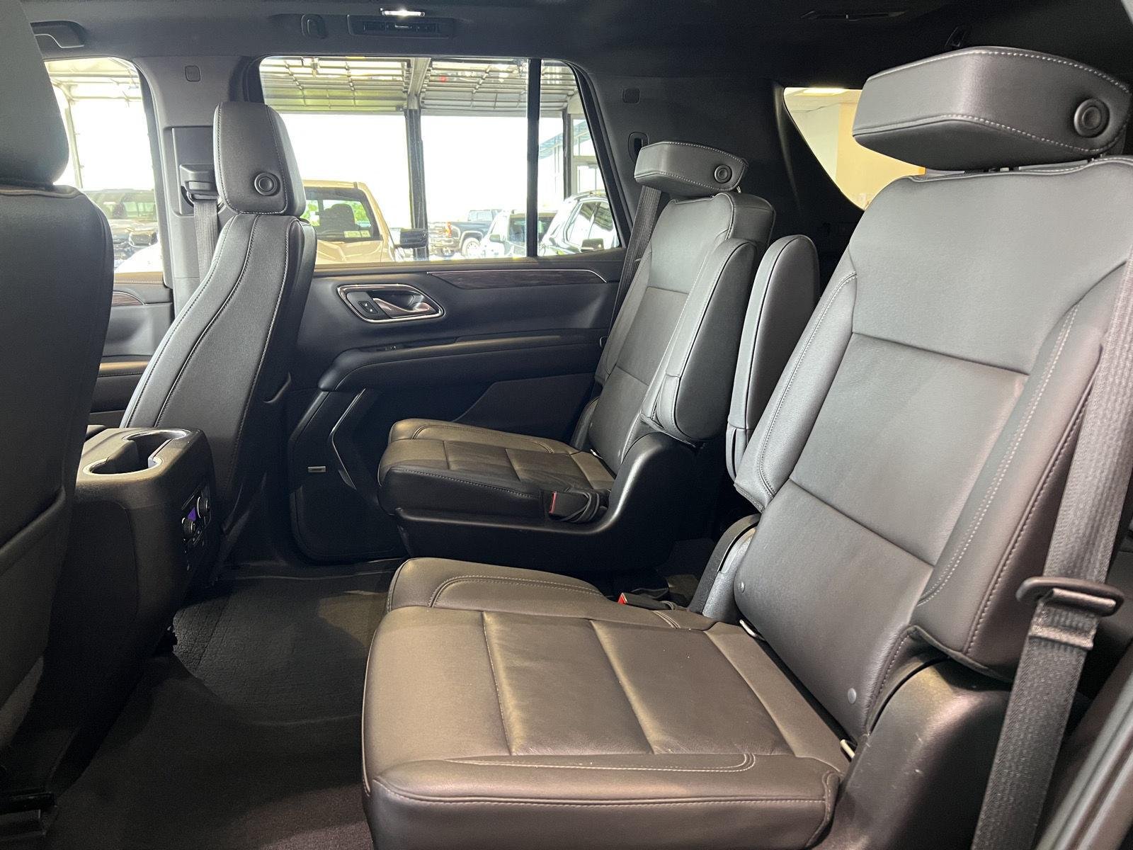 Used 2022 Midnight Blue Metallic Chevrolet LT image 18
