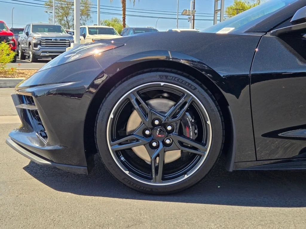 Used 2021 BLACK Chevrolet 1LT image 9