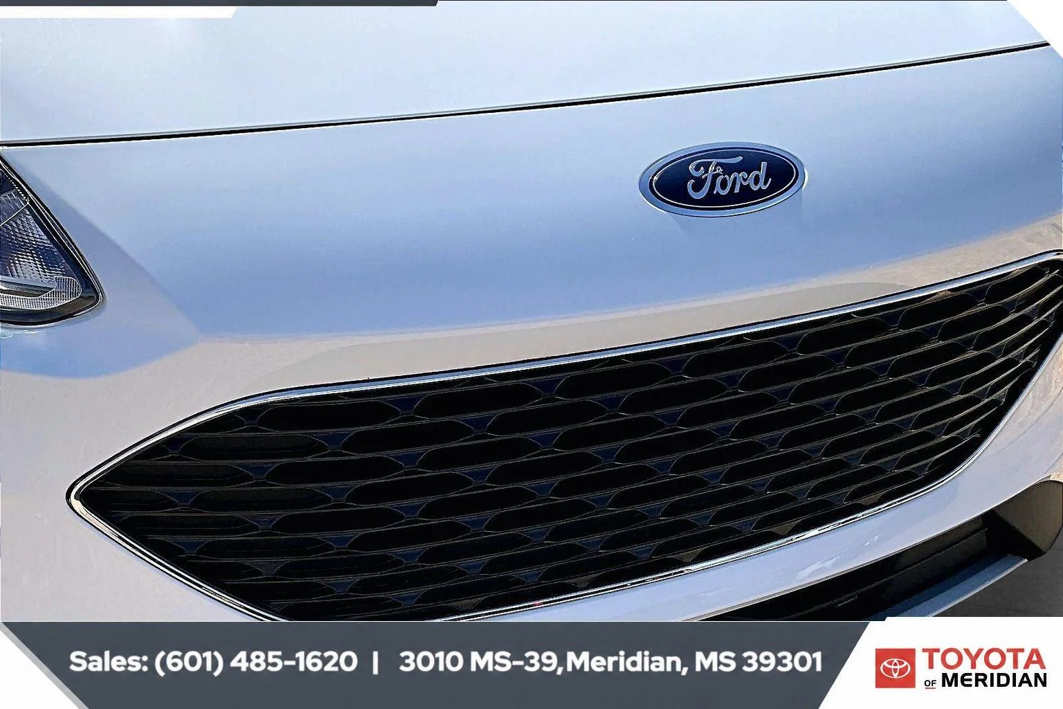 Used 2022 Oxford White Ford SE image 21