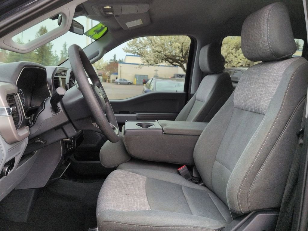 Used 2023 Blue Metallic Ford XLT image 11
