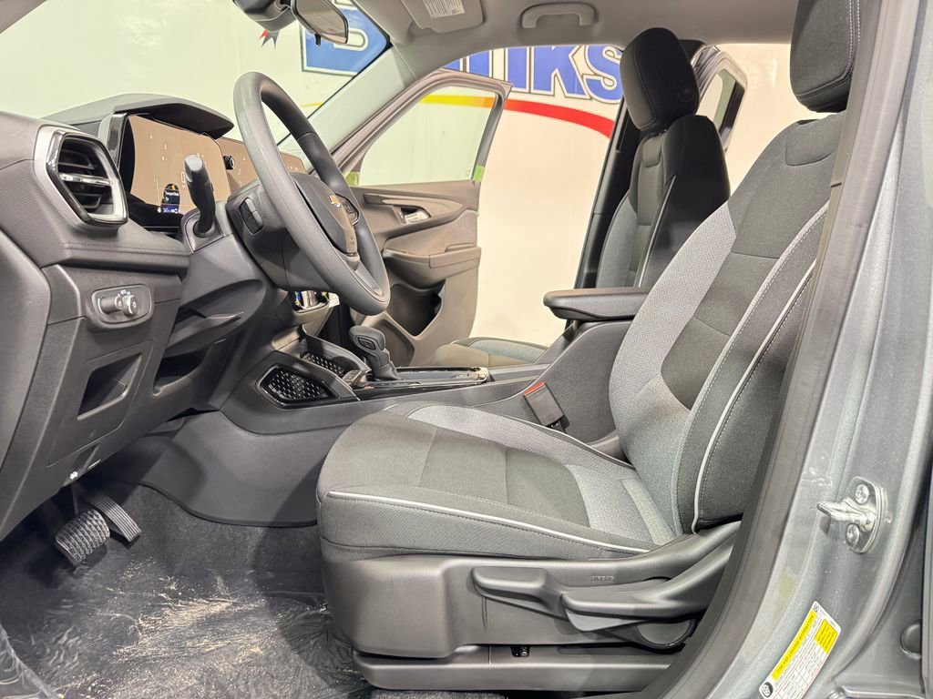 2026 Chevrolet Trailblazer LS - Photo 8