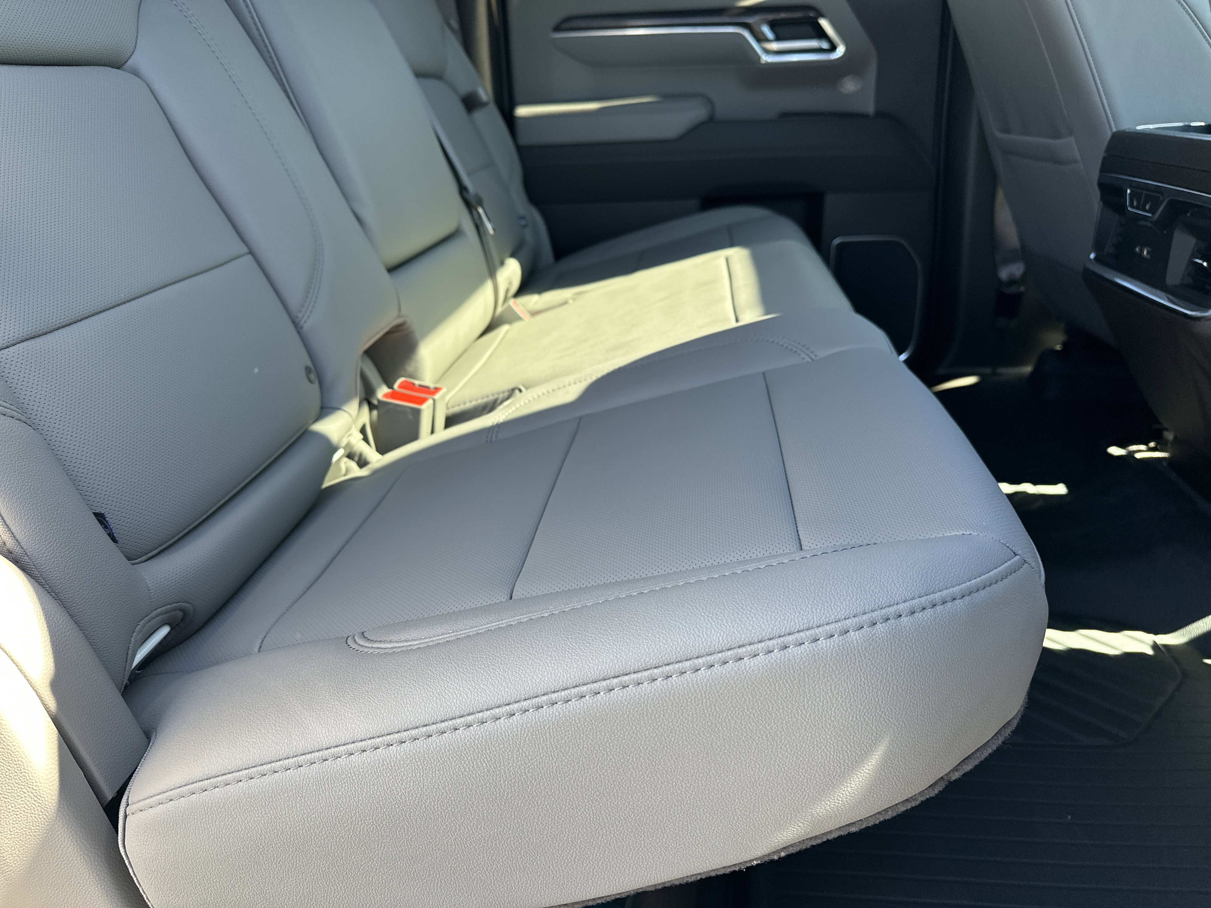2026 Chevrolet Silverado 1500 LTZ - Photo 16