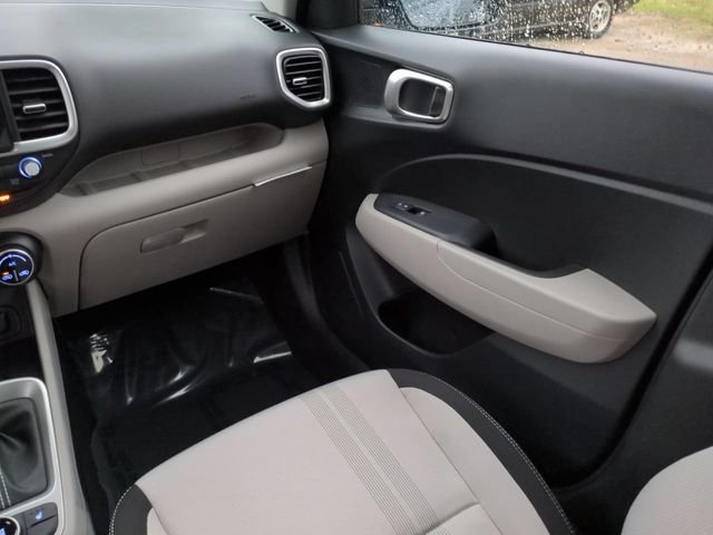 New 2026 Black Hyundai SEL image 45