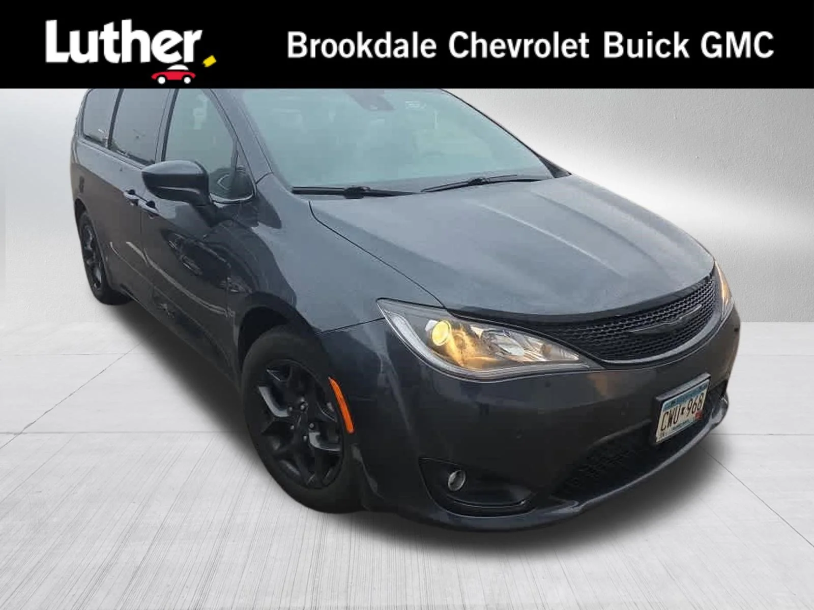 2019 Chrysler Pacifica Touring L Plus's photo