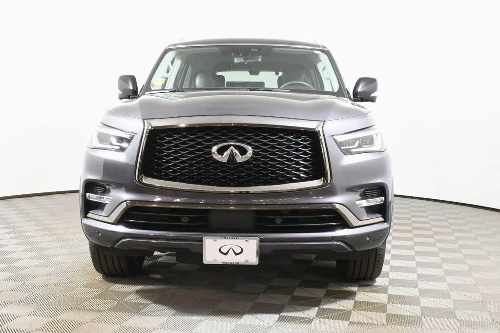 Certified Used 2023 Gray INFINITI Premium Select image 10