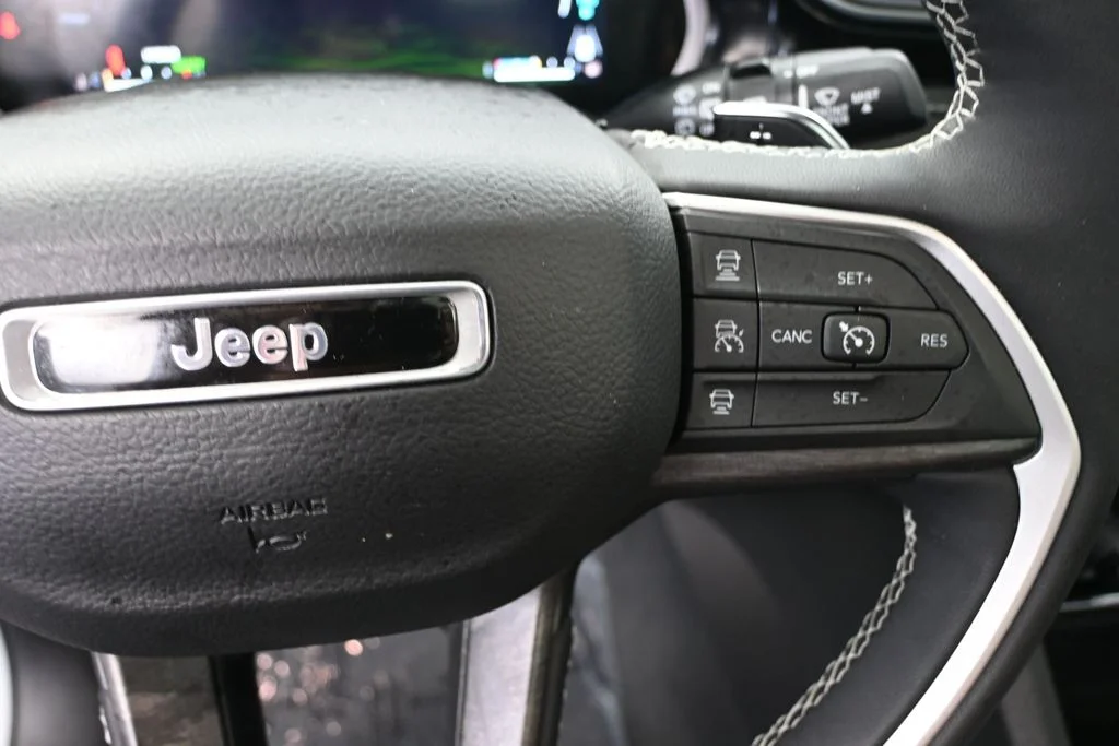 Certified Used 2022 Silver Jeep 4xe image 23