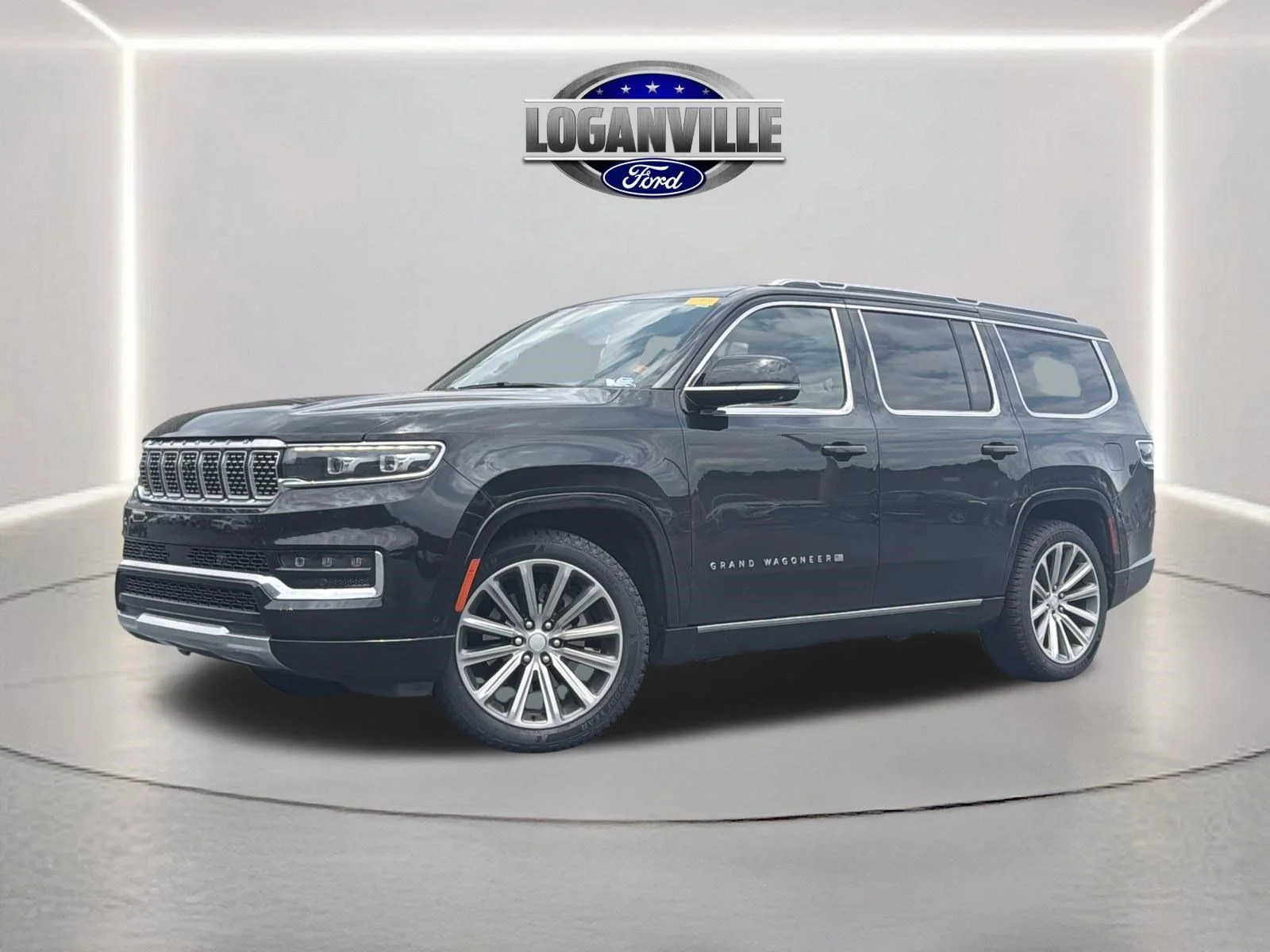 2022 Jeep Grand Wagoneer Series I 4WD's photo