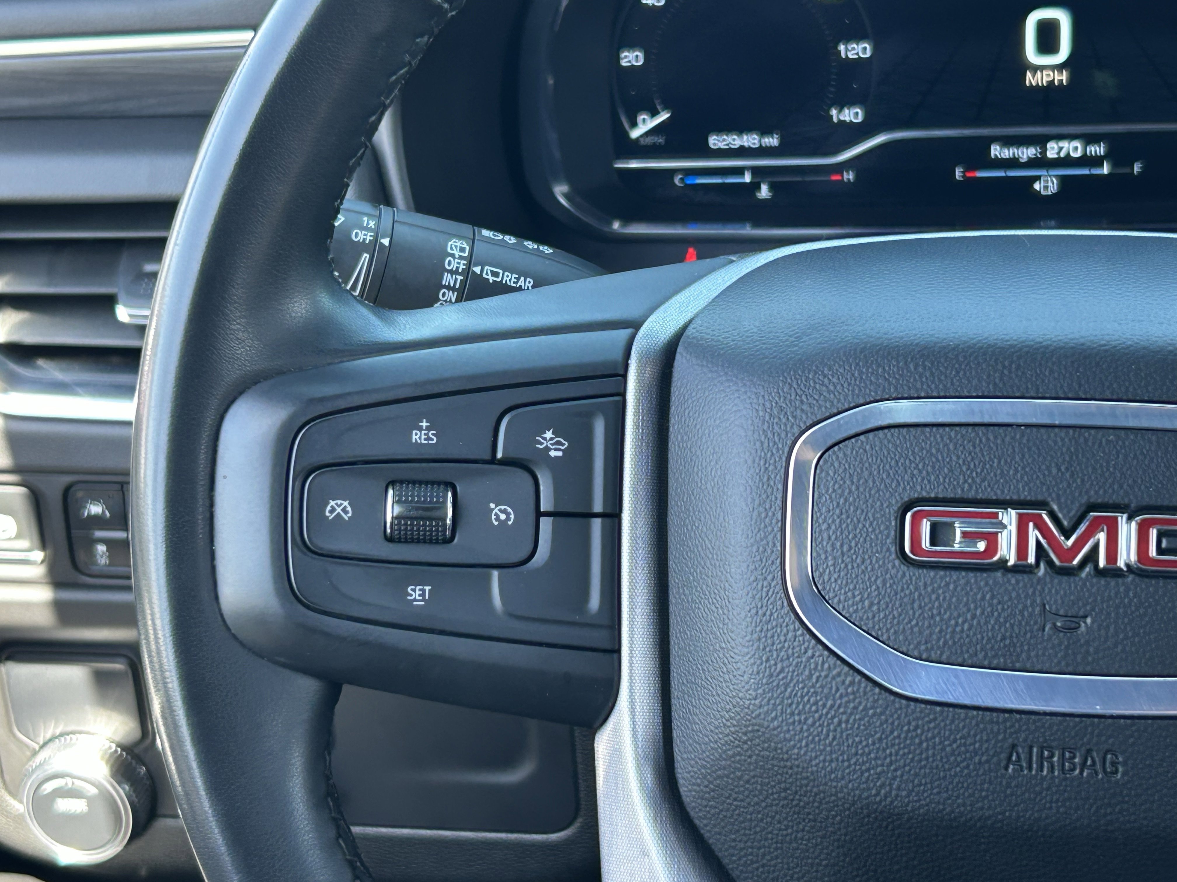 2024 GMC Yukon SLT - Photo 23