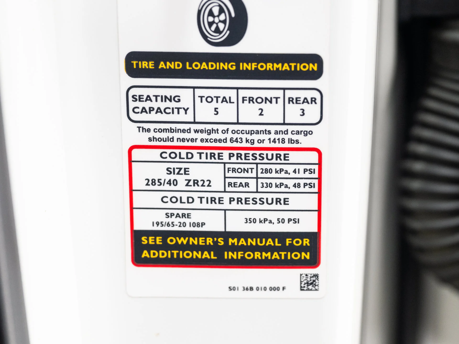 Used 2021 Glacier White Bentley Speed image 39