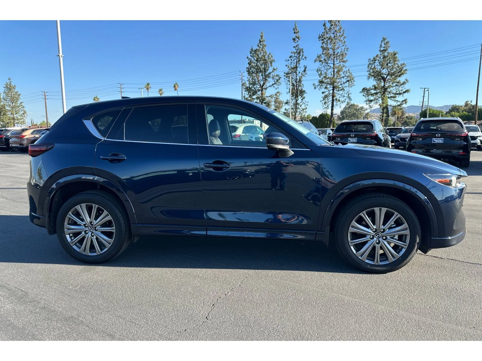 Used 2025 Deep Crystal Blue Mica Mazda 2.5 Turbo Signature image 8