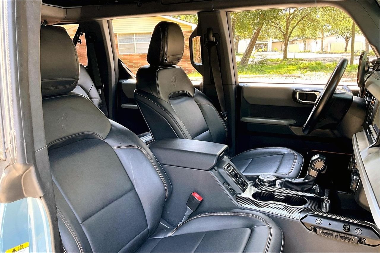 Used 2023 Blue Ford Badlands image 28