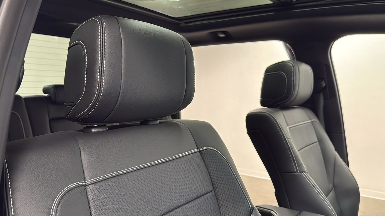 2026 Toyota Tundra Limited - Photo 19