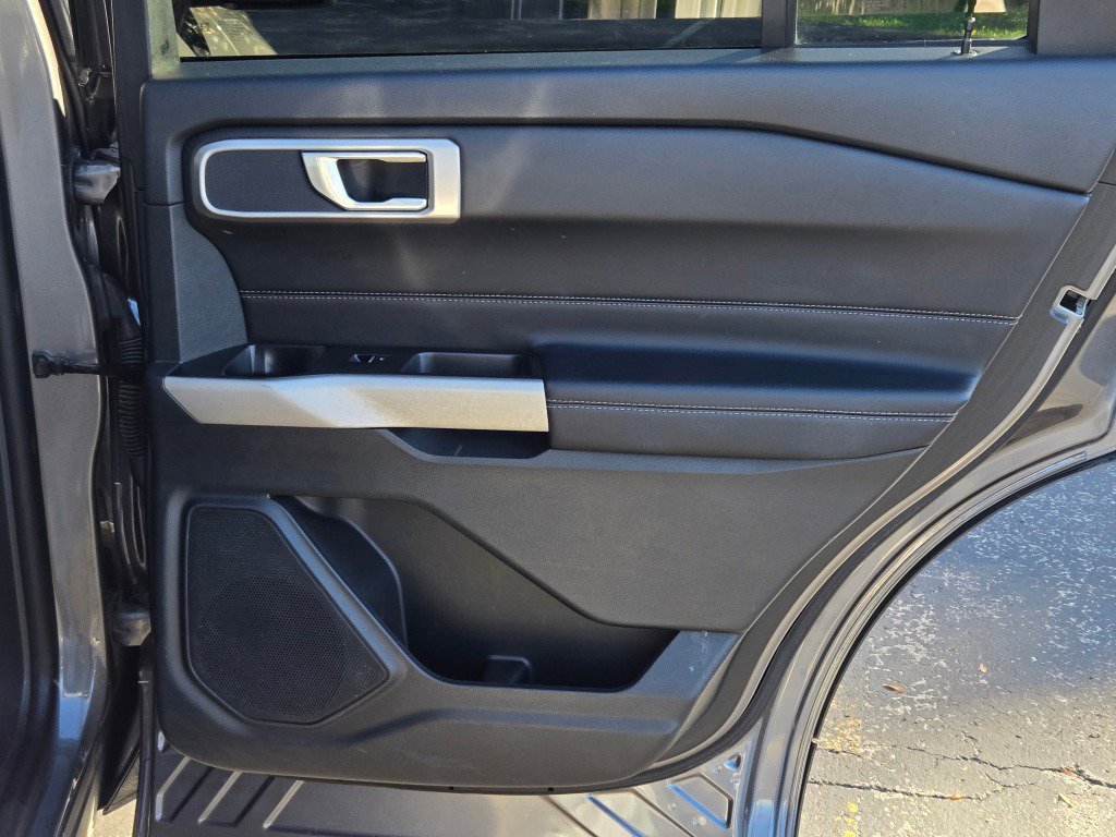 2024 Ford Explorer XLT - Photo 10