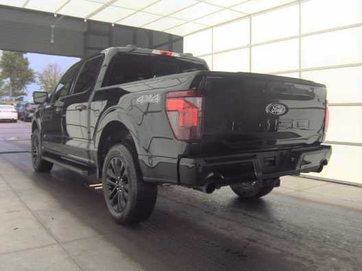 Used 2025 Agate Black Metallic Ford XLT image 6
