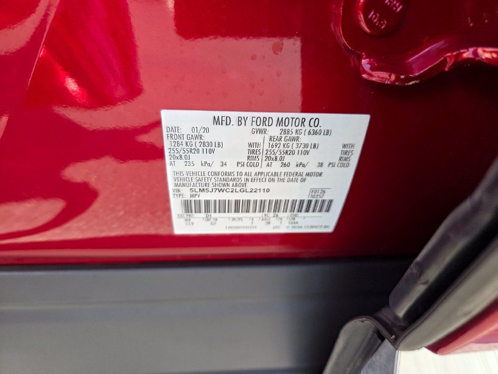 Used 2020 Red Lincoln Reserve image 18